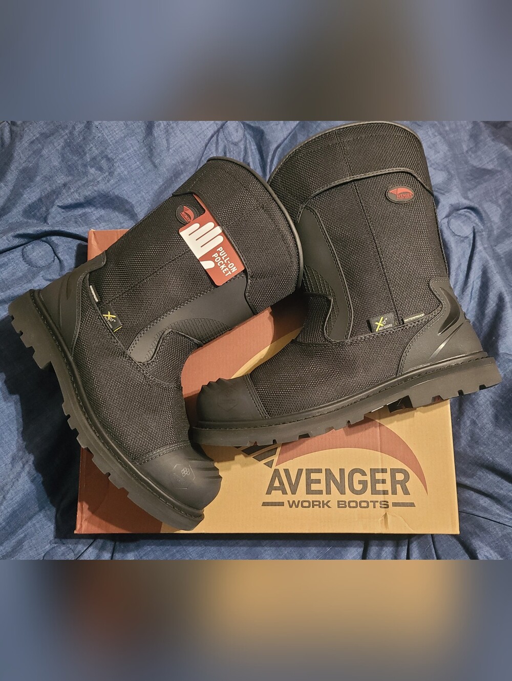 Avenger A-Max Wellington Carbon Fiber Safety-Toe Waterproof Boots, New In Box!
